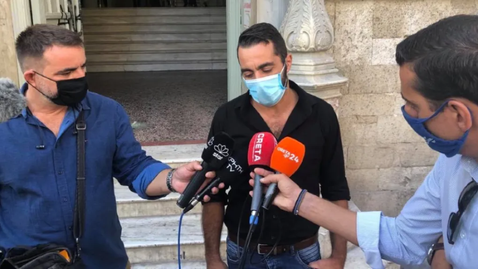 Μανόλης Παρασκάκης